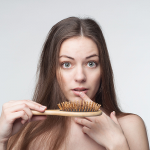 ¿Cuál es el mejor tratamiento anticaída para mujeres en 2023_ Te lo contamos en Kuntur Clinic