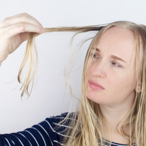 ¿Cuáles son las soluciones para recuperar el cabello de una alopecia androgénica que ofrecemos en Kuntur Clinic en la ciudad Barcelona