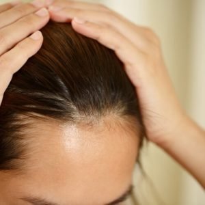 En qué consiste el tratamiento de hidratación del cuero cabelludo de Kuntur Clinic, clínica capilar de Barcelona